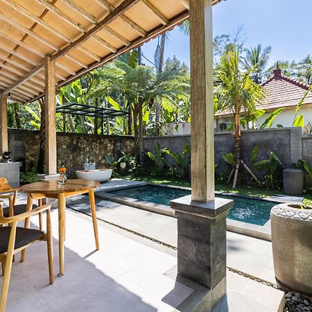 Govinda Villas Penginyahan エクステリア 写真