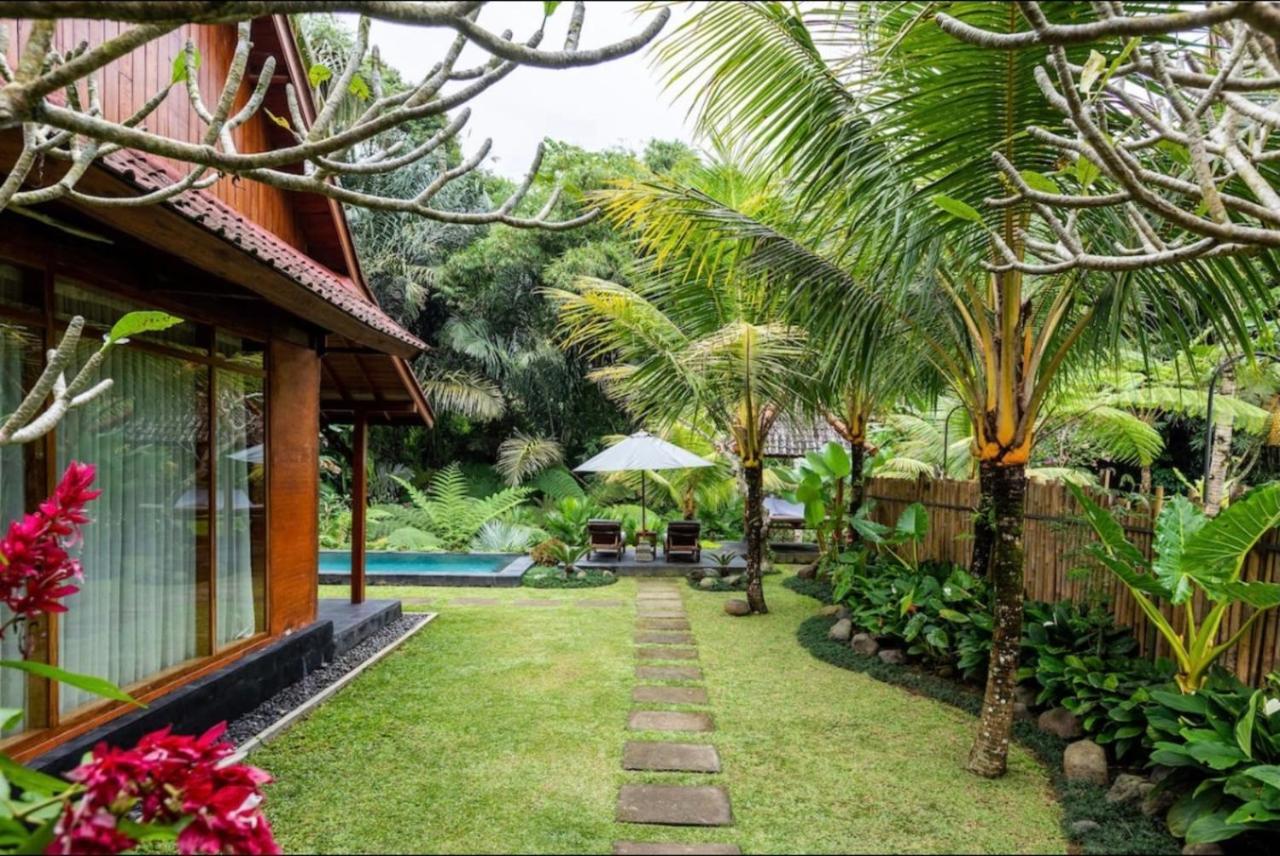 Govinda Villas Penginyahan エクステリア 写真